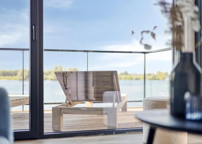 Holiday home Awesome In With Wifi Kerkdriel