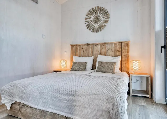 Awesome In With Wifi Holiday home